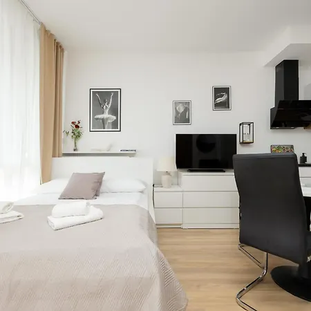 Sarmacka 25 2 - Medicover/paley Apartment *