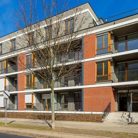 Sarmacka 25 2 - Medicover/paley * Varsavia