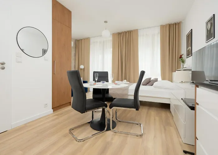 아파트 Sarmacka 25 2 - Medicover/paley 바르샤바