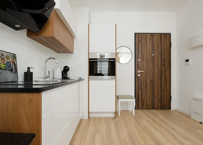 아파트 Sarmacka 25 2 - Medicover/paley *